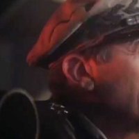 MacArthur, le général rebelle - bande annonce - VO - (1977)
