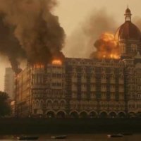 Attaque à Mumbai - Bande annonce 2 - VO - (2018)