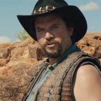 Dundee: The Son of a Legend Returns Home - bande annonce - VO - (2018)