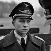 The Captain - L'usurpateur - bande annonce - VOST - (2018)
