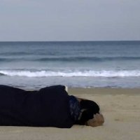 Seule sur la plage la nuit - Bande annonce 2 - VO - (2017)
