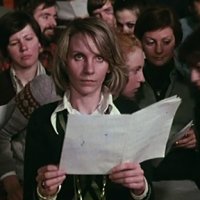 L'Une chante, l'autre pas - bande annonce - (1977)