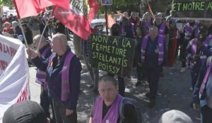 À Poissy, des ouvriers de Stellantis mobilisés contre la "casse de l'emploi"