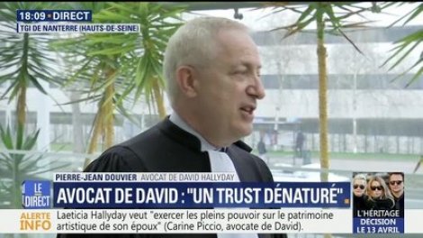 Heritage De Johnny Hallyday Le Trustee Tres Proche De Laeticia La Reponse Se Trouve Sur Facebook Sur Orange Videos