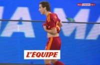 Le jet de bouteille sur Edoardo Bove - Foot - Coupe d'Italie