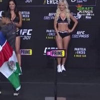 UFC 301 - Respect et applaudissements pour la pesé d’Aldo et de Martinez