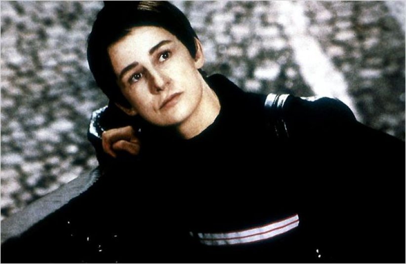 Le Derrière (1999) de Valérie Lemercier. Le Derrière (1999) de Valérie Lemercier.