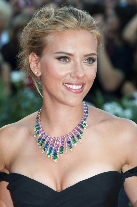 Scarlett Johansson à la Mostra de Venise Scarlett Johansson à la Mostra de Venise