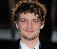 Niels Schneider