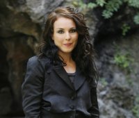 Noomi Rapace