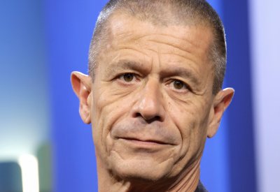 Emmanuel Carrère