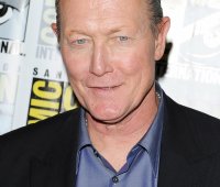 Robert Patrick