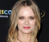 Sara Paxton