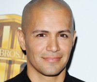 Jay Hernandez