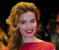 Thekla Reuten