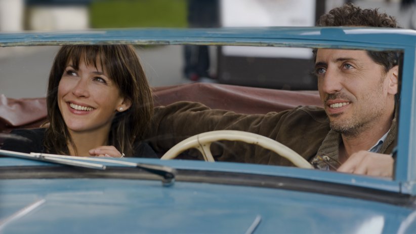 "Un bonheur n'arrive jamais seul" (2012) de James Huth "Un bonheur n'arrive jamais seul" (2012) de James Huth