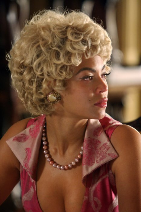 Beyoncé, sous les traits d'Etta James Beyoncé, sous les traits d'Etta James