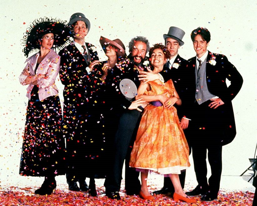 "Quatre mariages et un enterrement" (1994) de Mike Newell "Quatre mariages et un enterrement" (1994) de Mike Newell