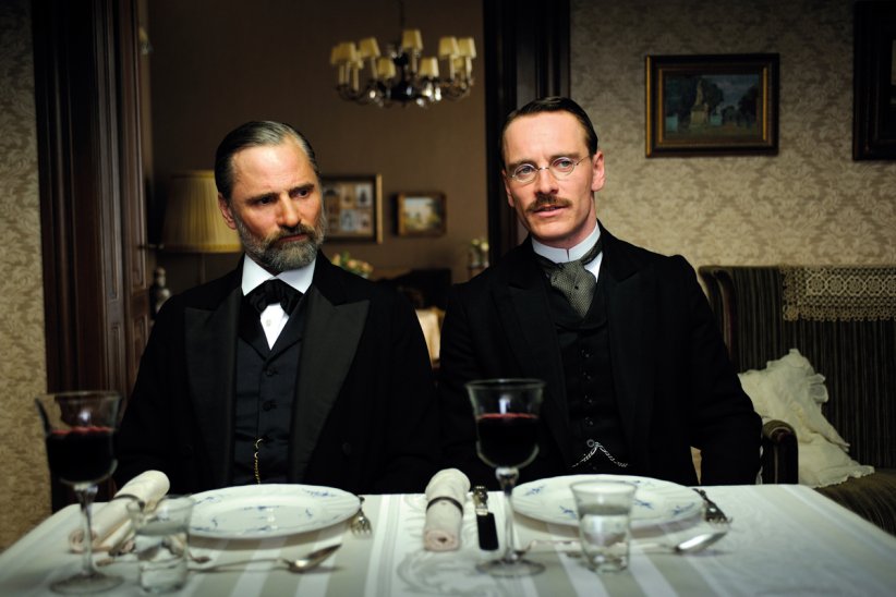 Viggo Mortensen et Michael Fassbender dans "A Dangerous Method" Viggo Mortensen et Michael Fassbender dans "A Dangerous Method"
