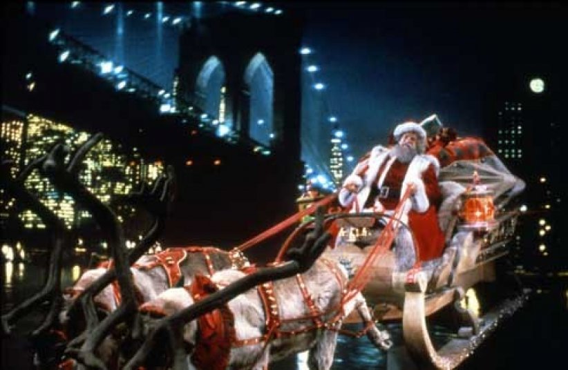 David Huddleston dans "Santa Claus" David Huddleston dans "Santa Claus"