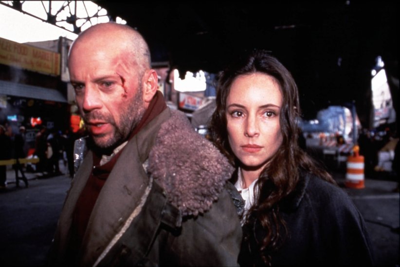 "L'Armée des douze singes" (1996) "L'Armée des douze singes" (1996)