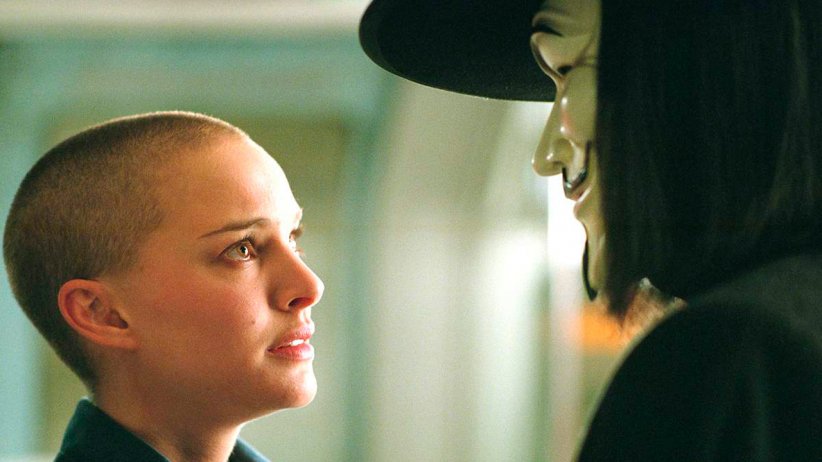 "V pour Vendetta" (2006) de James McTeigue "V pour Vendetta" (2006) de James McTeigue