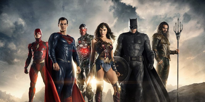 Les membres de la Justice League prennent la pose.