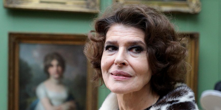 Fanny Ardant assiste à une exposition à la galerie nationale Tretyakov à Moscou, le 19 novembre 2019.