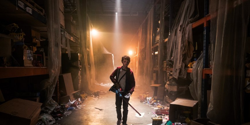 Gabriel Bateman dans