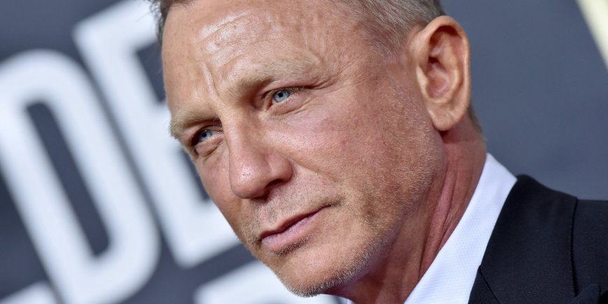 Daniel Craig au photocall de la 77ème cérémonie annuelle des Golden Globes au Beverly Hilton Hôtel à Los Angeles, le 5 janvier 2020.