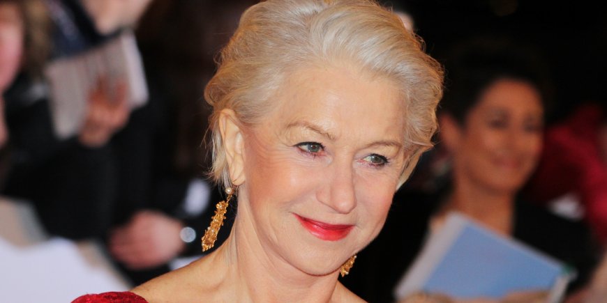 Helen Mirren arrivant aux Golden Camera awards à Hambourg en février 2016