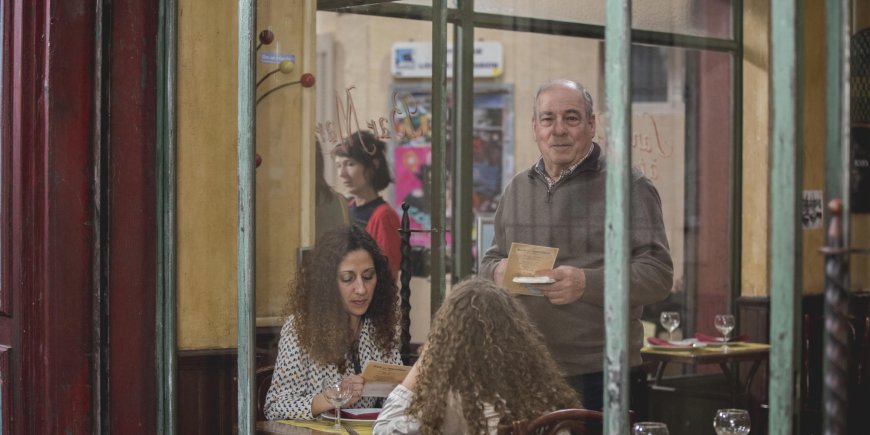 Michel Cordes incarne Roland Marci dans