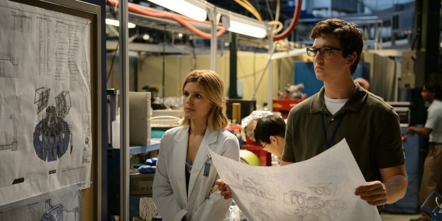 Kate Mara et Miles Teller dans
