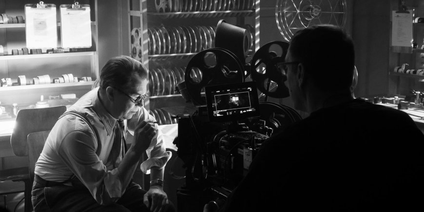 Gary Oldman dans