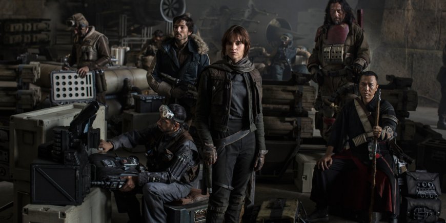 Felicity Jones et son équipe de rebelles dans