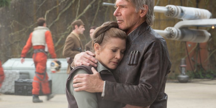 Carrie Fisher et Harrison Ford se retrouvent sur Star Wars : Le Réveil de la Force de J.J. Abrams