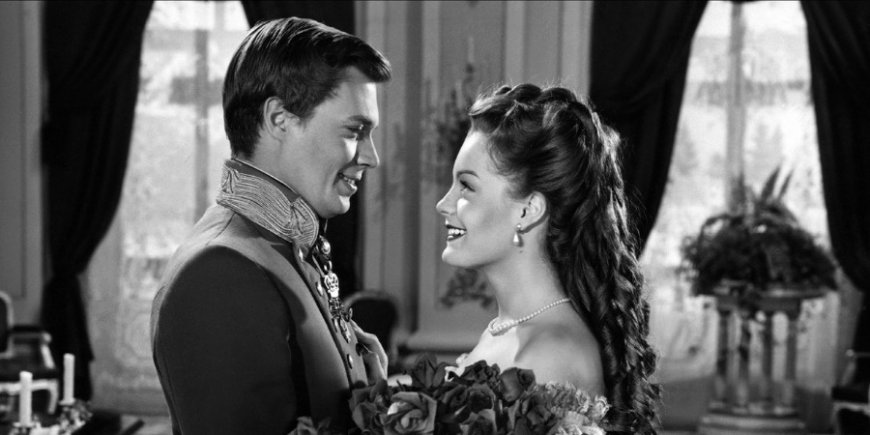 Karlheinz Bohm et Romy Schneider dans