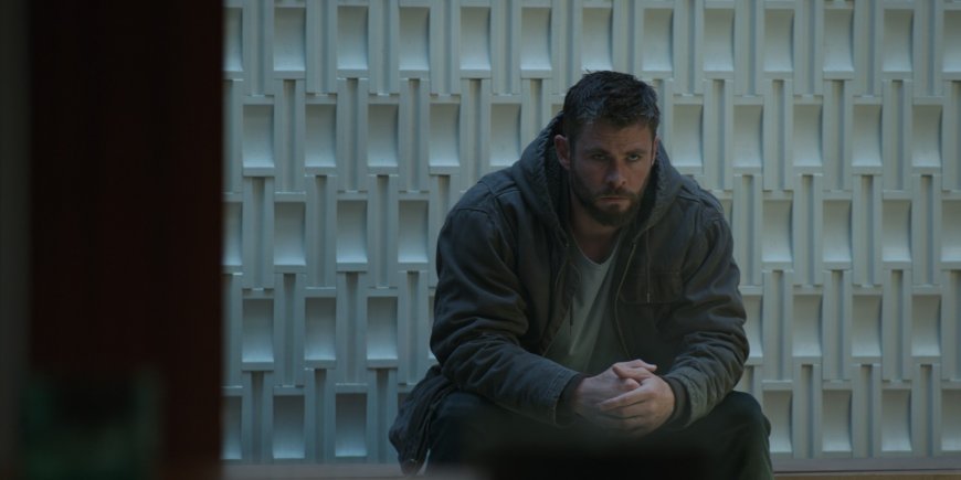 Chris Hemsworth dans