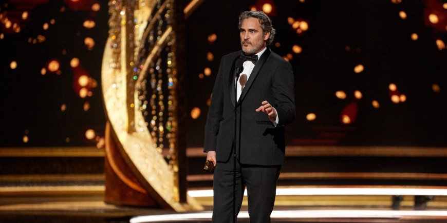 Joaquin Phoenix lors de la 92ème cérémonie des Oscars 2020 au Hollywood and Highland à Los Angeles, le 9 février 2020.