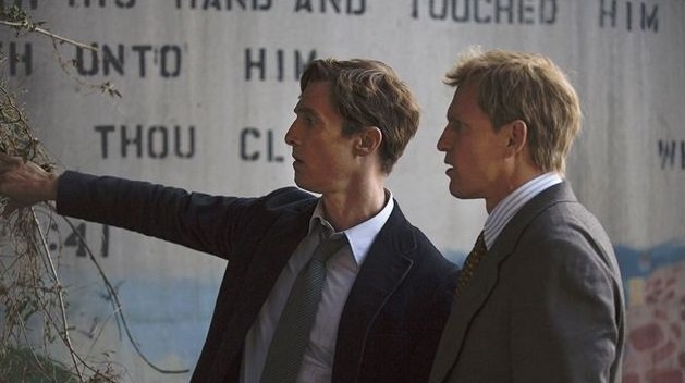 Matthew McConaughey et Woody Harrelson dans la première saison de 