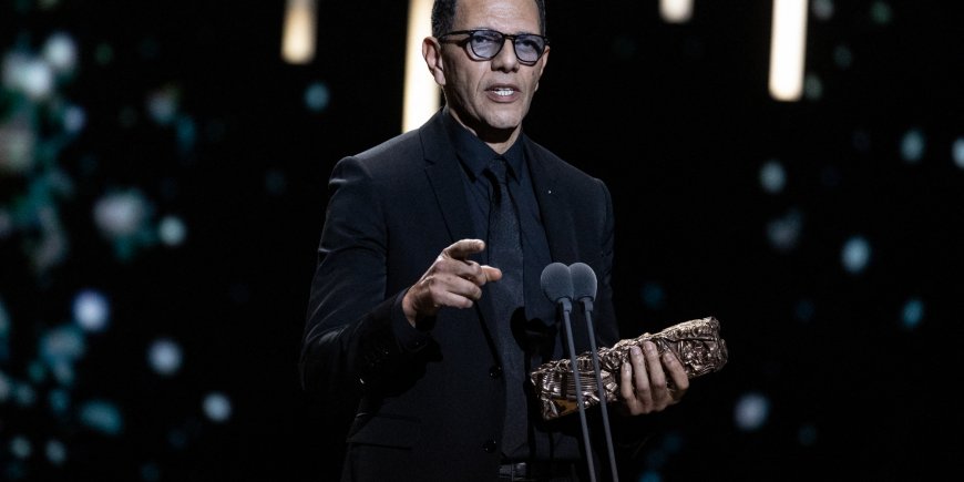Roschdy Zem reçoit le César du meilleur acteur pour son rôle dans