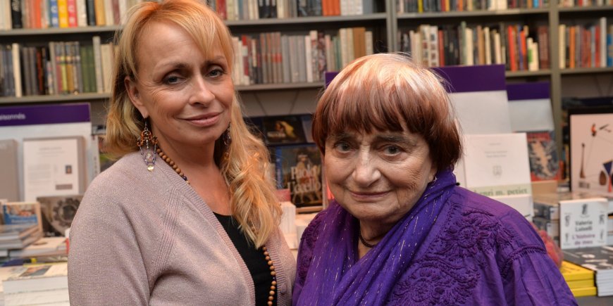 Rosalie Varda et sa mère Agnès Varda à la soirée de lancement du livre