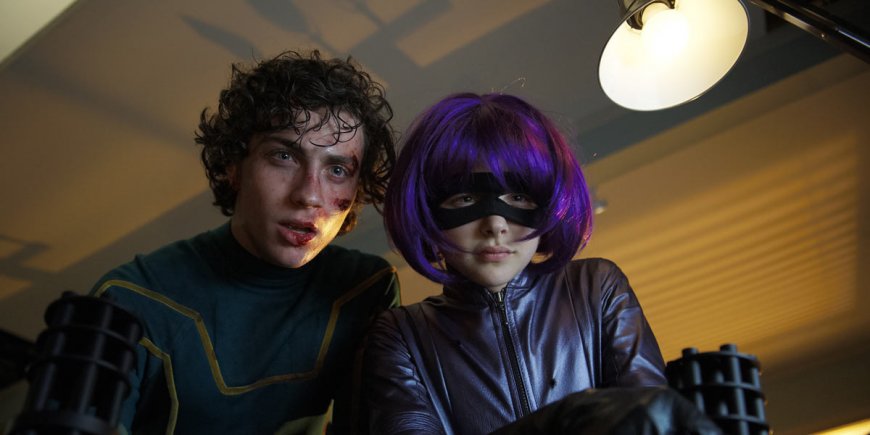 Aaron Taylor-Johnson et Chloë Grace Moretz dans