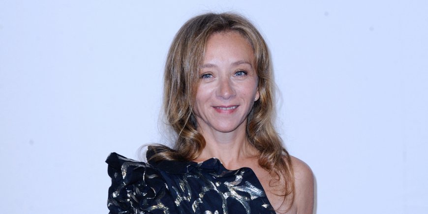 Sylvie Testud lors du photocall de la cérémonie de clôture du 19e Festival de la Fiction TV Francophone de La Rochelle, le 16 septembre 2017.
