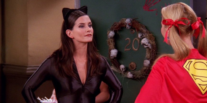 Courteney Cox en Monica Geller dans la saison 8 de