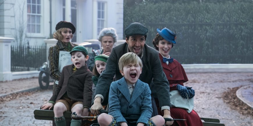 Emily Blunt, Emily Mortimer, Joel Dawson, Julie Walters et Lin-Manuel Miranda dans