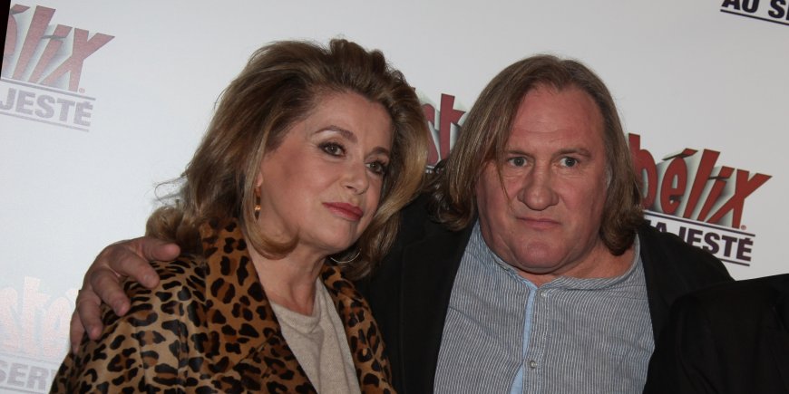 Catherine Deneuve et Gerard Depardieu à la première de Astérix et Obélix : Au service de sa majesté, le 30 spetembre 2012.