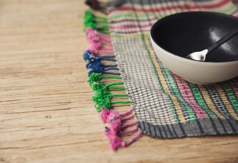 Les franges pour une table originale Les franges pour une table originale