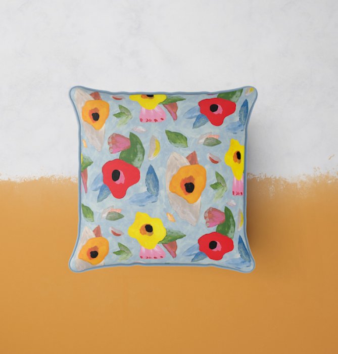 Un coussin coloré pour une petite touche florale Un coussin coloré pour une petite touche florale