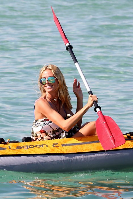 Heidi Klum, fan de canoë Heidi Klum, fan de canoë